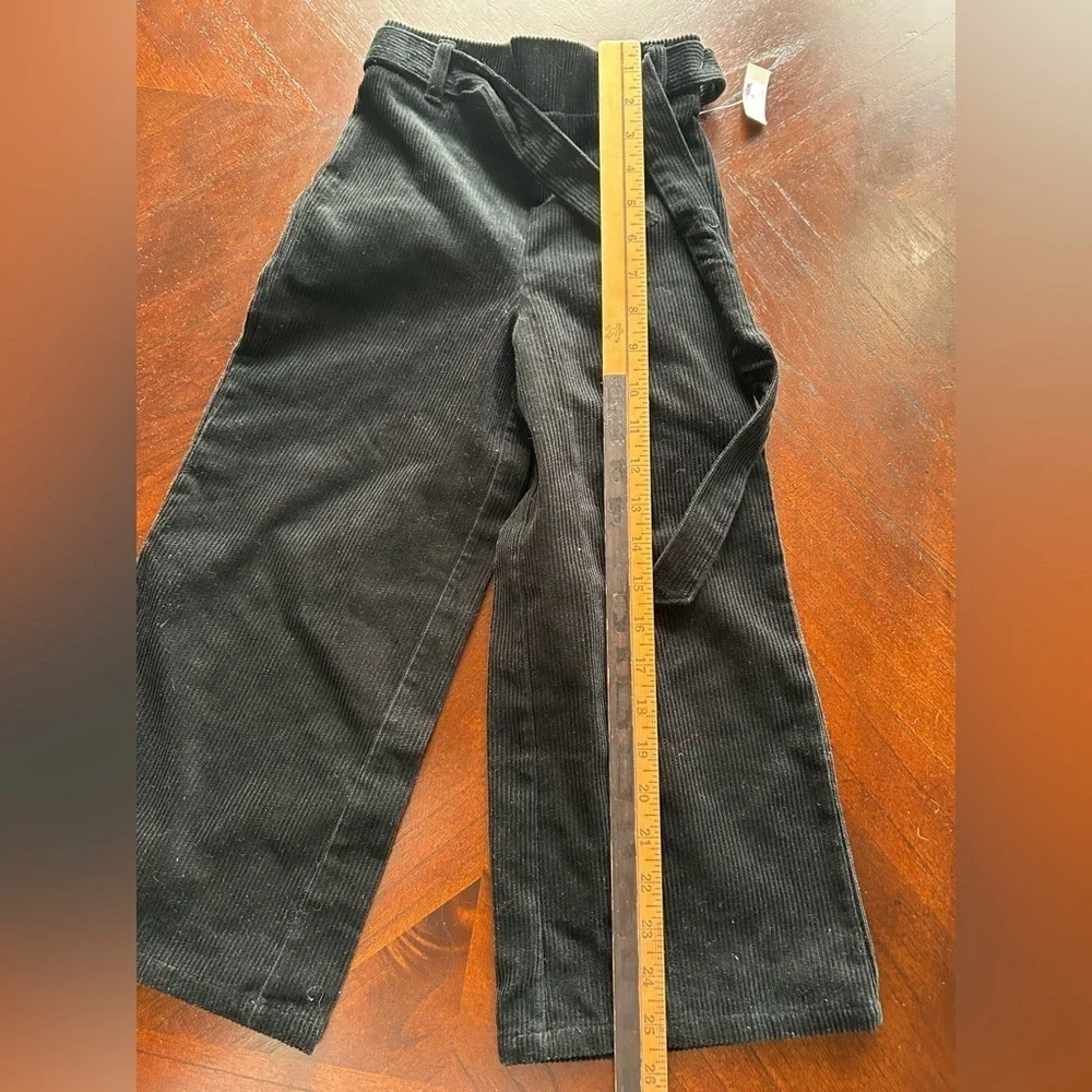 Kids Black Corduroy Pants size s( 5/6)